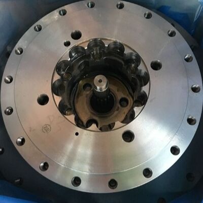 PC220-6 PC228 Reizing reducer voor Komatsu graafmachine Spare parts 20Y-27-D2000 206-27-D1000 Walking reducer assembly OEM