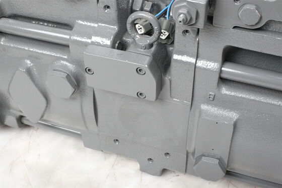 SY215-8 04865 K3V112DTP-NISER-9T8L Hydraulische pomp