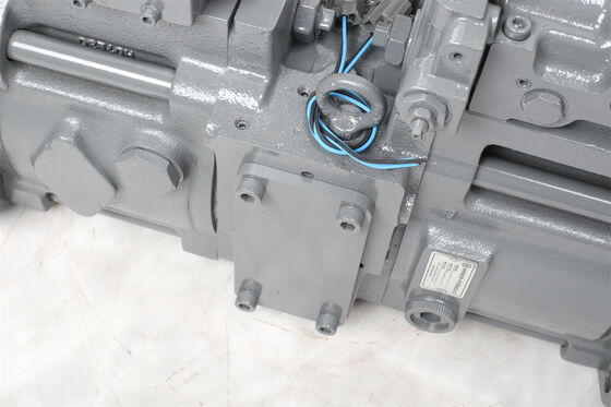 SY215-8 04865 K3V112DTP-NISER-9T8L Hydraulische pomp