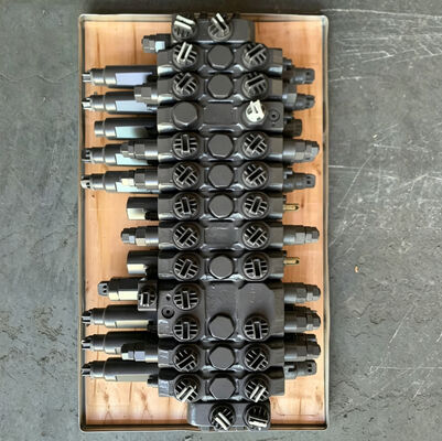 EC55B Hydraulische Hoofdregelklep Assemblage voor Graafmachine Onderdelen VOE14536843 Distributieklep Assemblage OEM
