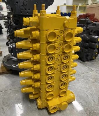 PC60-7 Hydraulische Hoofdregelklep Assemblage voor Komatsu Graafmachine Reserveonderdelen 723-26-11100 723-26-10104 723-26-10102 723-26-10101 Hoofdregelklep OEM