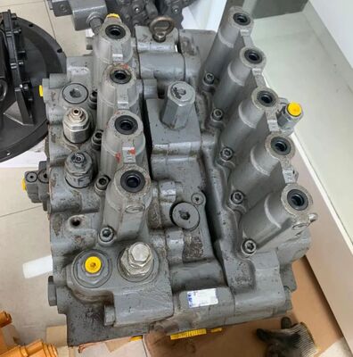 EX450 Hydraulische hoofdbesturingsklep Assy voor Hitachi Graafmachine Onderdelen 4434686 4632973 hoofdbesturingsklep OEM