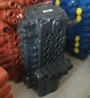 PC45MR-8 Hydraulische besturingsklep voor Komatsu Graafmachine Onderdelen 723-19-11503 Distributor OEM